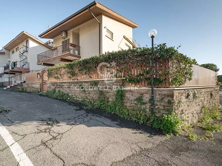 Immagine 30 di Appartamento in vendita  in Via delle Magnolie 60 a Santa Marinella