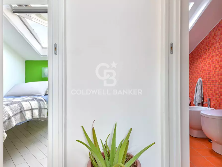 Immagine 17 di Appartamento in vendita  in Via per Portoferraio a Campo Nell'elba