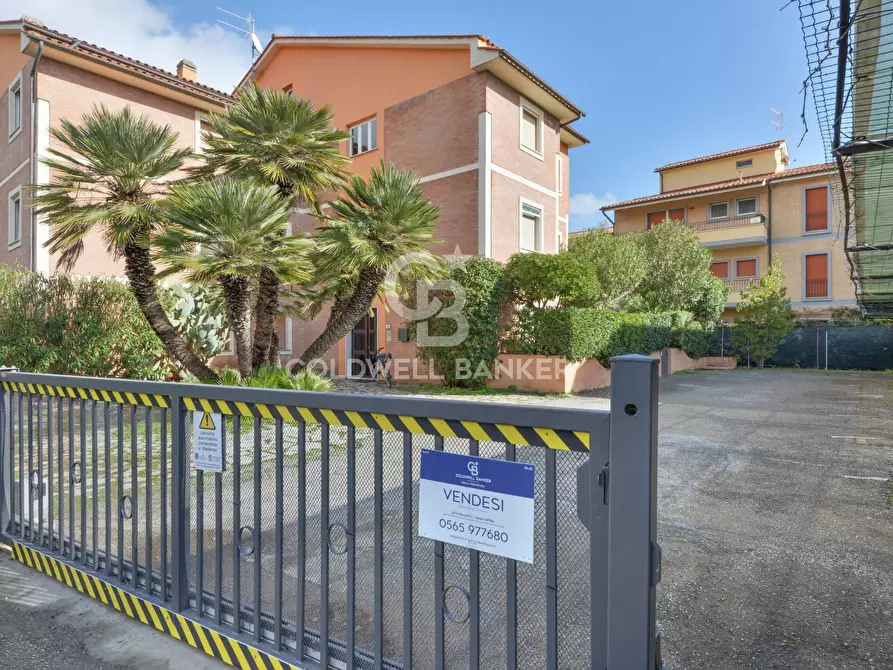 Immagine 23 di Appartamento in vendita  in Via per Portoferraio a Campo Nell'elba