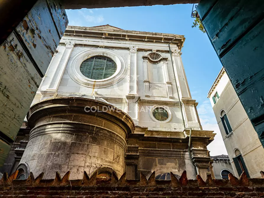 Immagine 31 di Appartamento in vendita  in Castello a Venezia