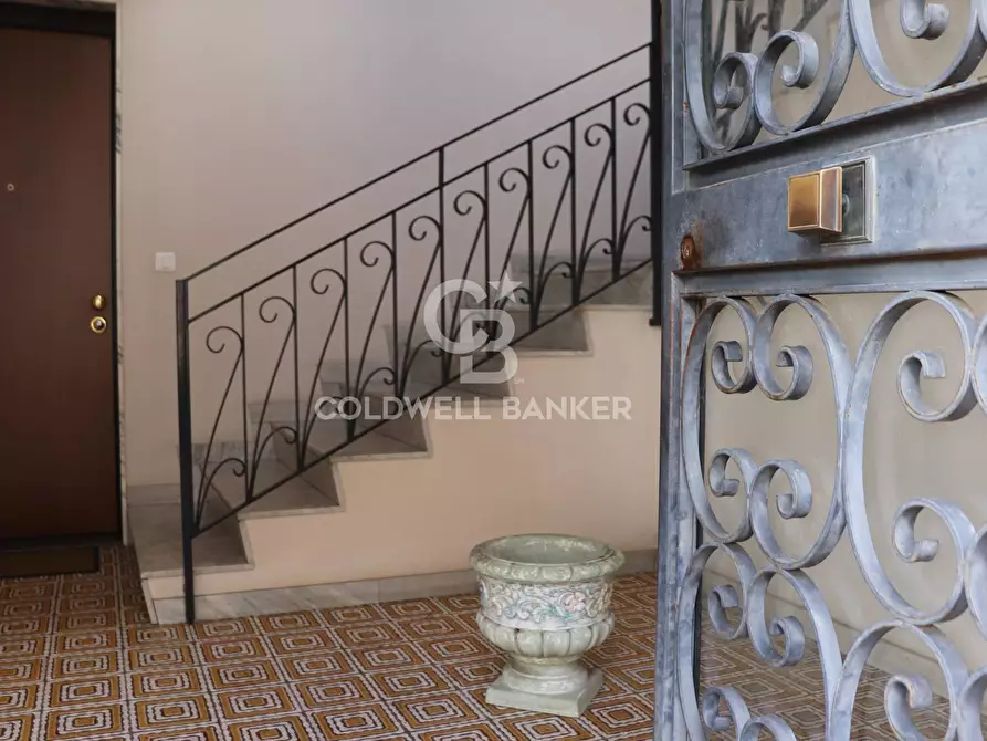 Immagine 2 di Appartamento in vendita  in via Sciarelle 87 a Acireale