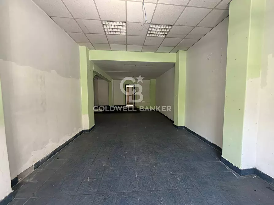 Immagine 1 di Locale commerciale in affitto  in Via Pietra Dell'Ova 336 a Tremestieri Etneo