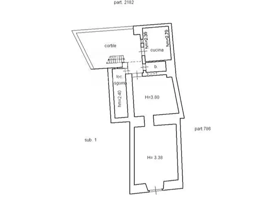 Immagine 30 di Villa in vendita  in Via Ospedale 4/6 a Aci Catena