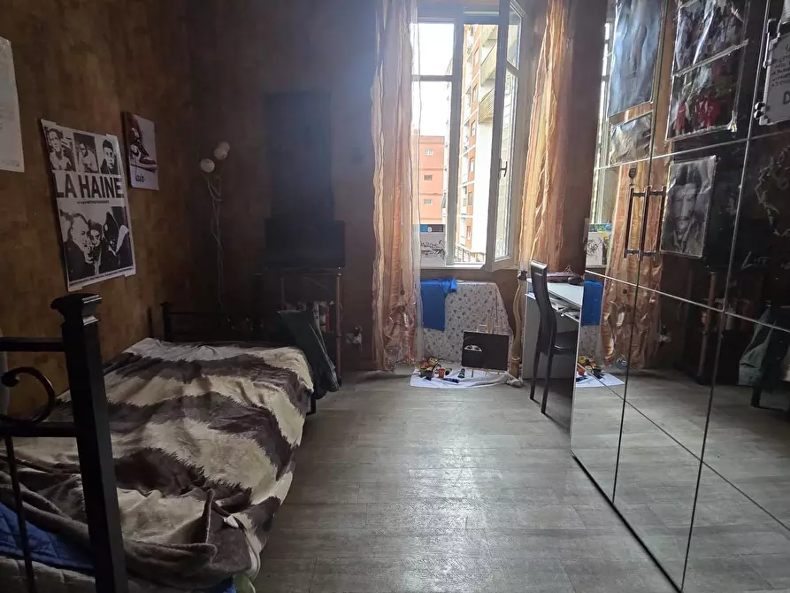 Immagine 13 di Appartamento in vendita  in via appia nuova 400 a Roma