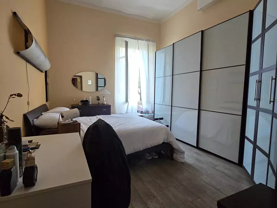 Immagine 12 di Appartamento in vendita  in via appia nuova 400 a Roma