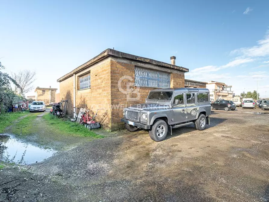 Immagine 14 di Capannone industriale in vendita  in Via Raffaello Sanzio 4 a Tarquinia