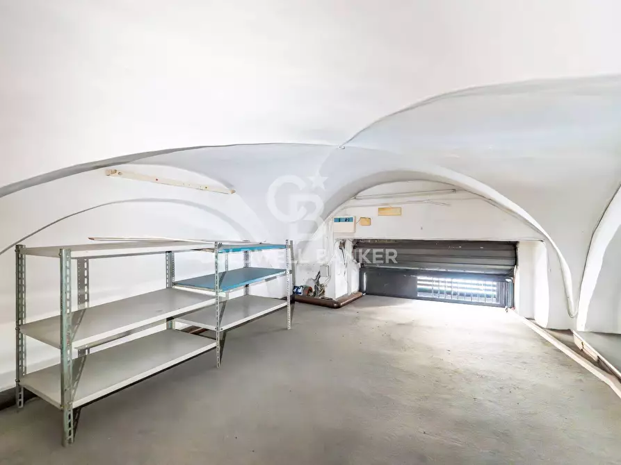 Immagine 4 di Negozio in affitto  in Corso Savoia 39 a Acireale