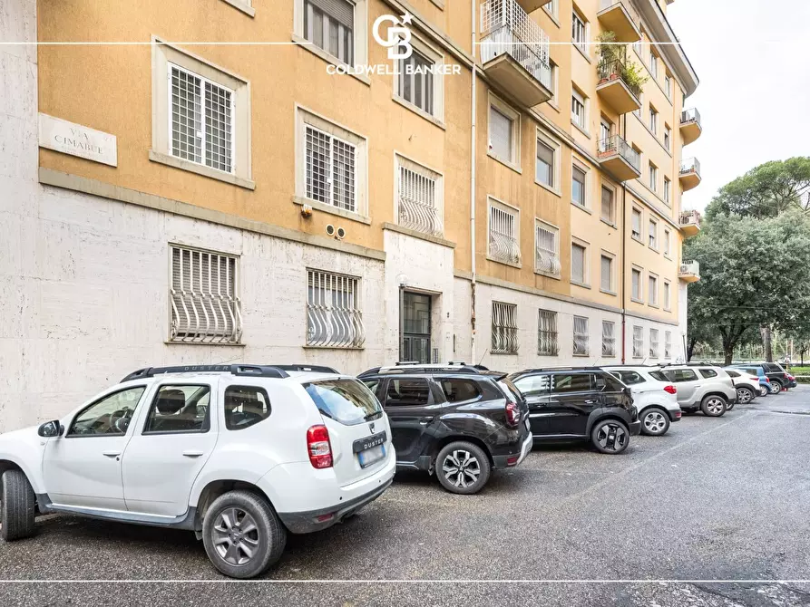 Immagine 30 di Appartamento in vendita  in Via Cimabue 2 a Roma