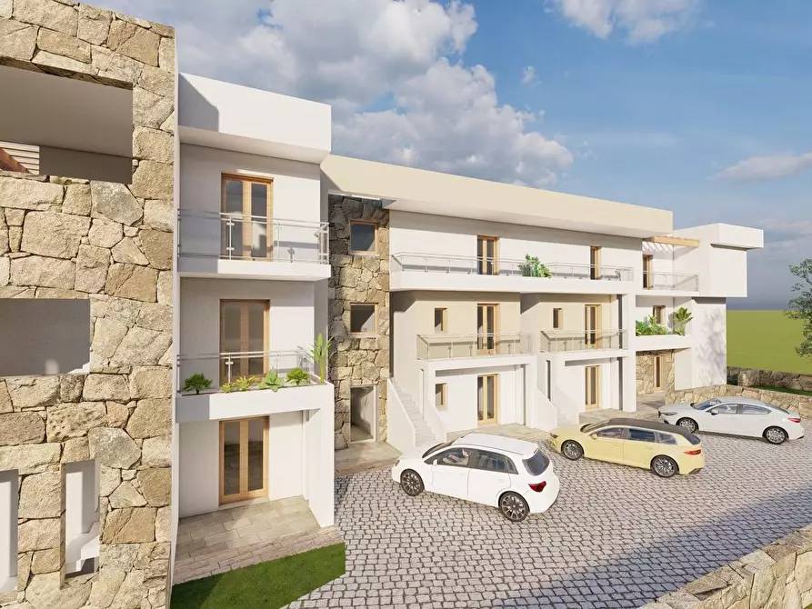 Immagine 12 di Attico in vendita  in Via Garibaldi snc a Galtelli