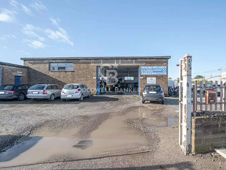 Immagine 2 di Capannone industriale in vendita  in Via Raffaello Sanzio 4 a Tarquinia