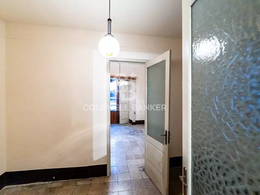 Immagine 17 di Villa in vendita  in Via Ospedale 4/6 a Aci Catena