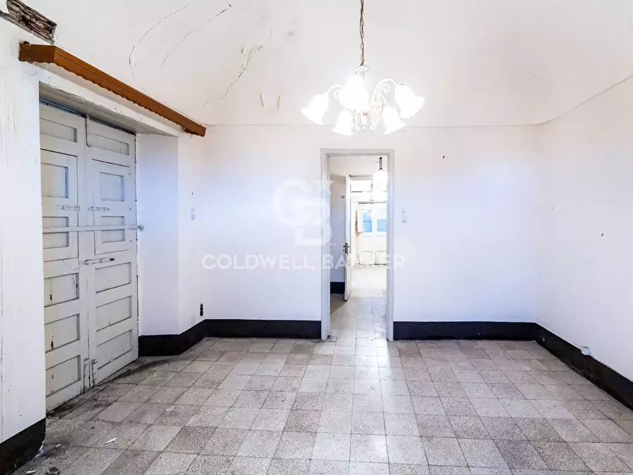 Immagine 22 di Villa in vendita  in Via Ospedale 4/6 a Aci Catena