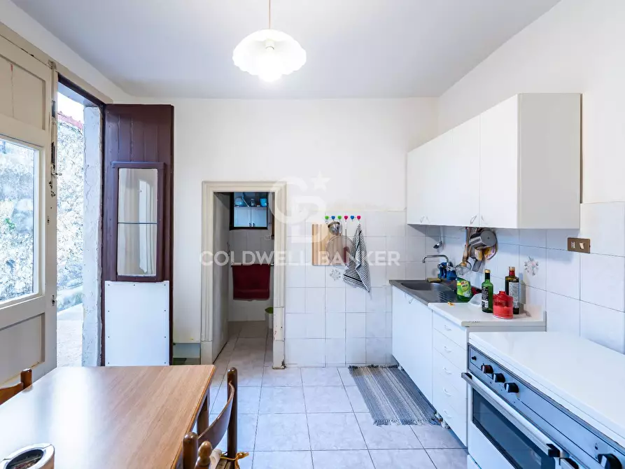 Immagine 9 di Casa semindipendente in vendita  in Via Guglielmo Marconi 32 a Fiumefreddo Di Sicilia
