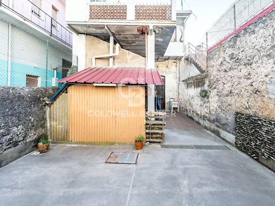 Immagine 17 di Casa semindipendente in vendita  in Via Guglielmo Marconi 32 a Fiumefreddo Di Sicilia