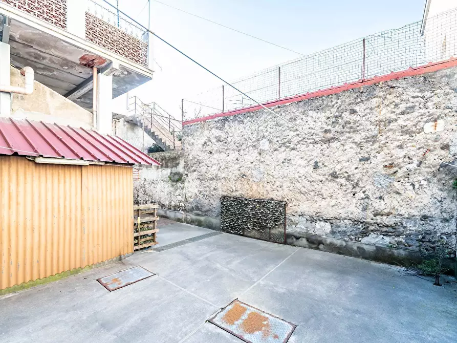 Immagine 18 di Casa semindipendente in vendita  in Via Guglielmo Marconi 32 a Fiumefreddo Di Sicilia