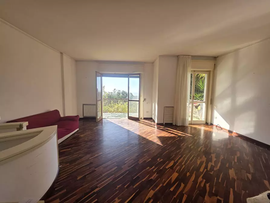 Immagine 9 di Appartamento in vendita  in Viale delle Tamerici B2/2 a Salerno