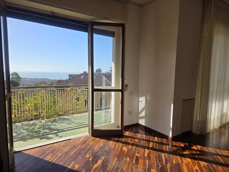 Immagine 4 di Appartamento in vendita  in Viale delle Tamerici B2/2 a Salerno