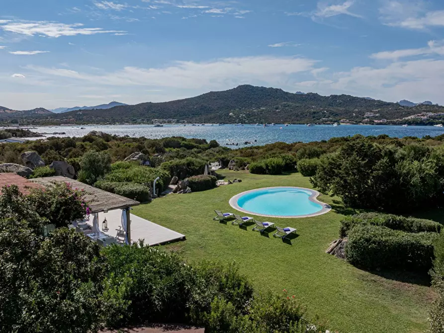 Immagine 2 di Villa in vendita  in Porto Rotondo Marinella Snc a Aggius