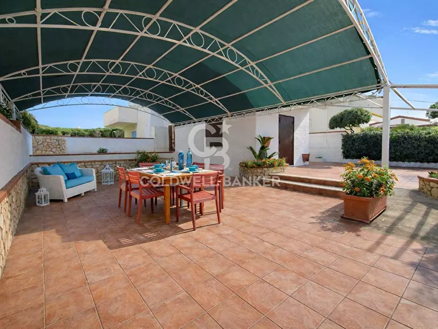 Immagine 2 di Casa semindipendente in vendita  in Lungomare delle Nereidi a Tarquinia