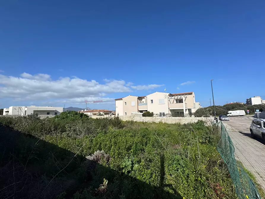 Immagine 16 di Terreno residenziale in vendita  in Via Fogazzaro snc a Olbia