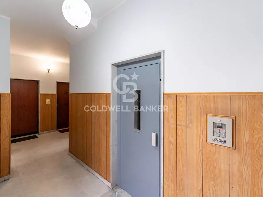 Immagine 25 di Appartamento in vendita  in Via Eugenio Montale 25 a Acireale