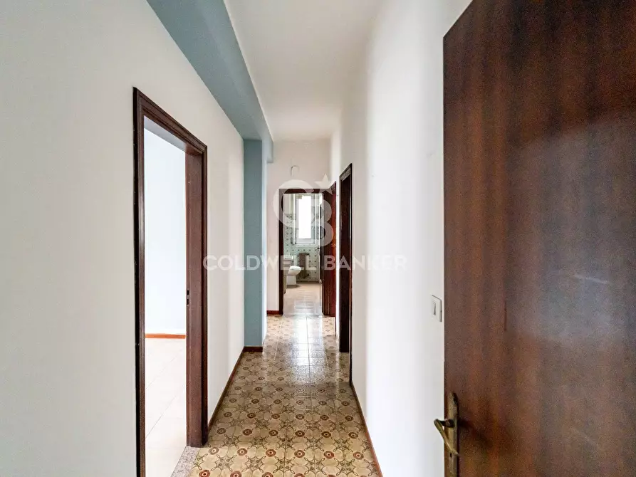 Immagine 5 di Appartamento in vendita  in Via Eugenio Montale 25 a Acireale