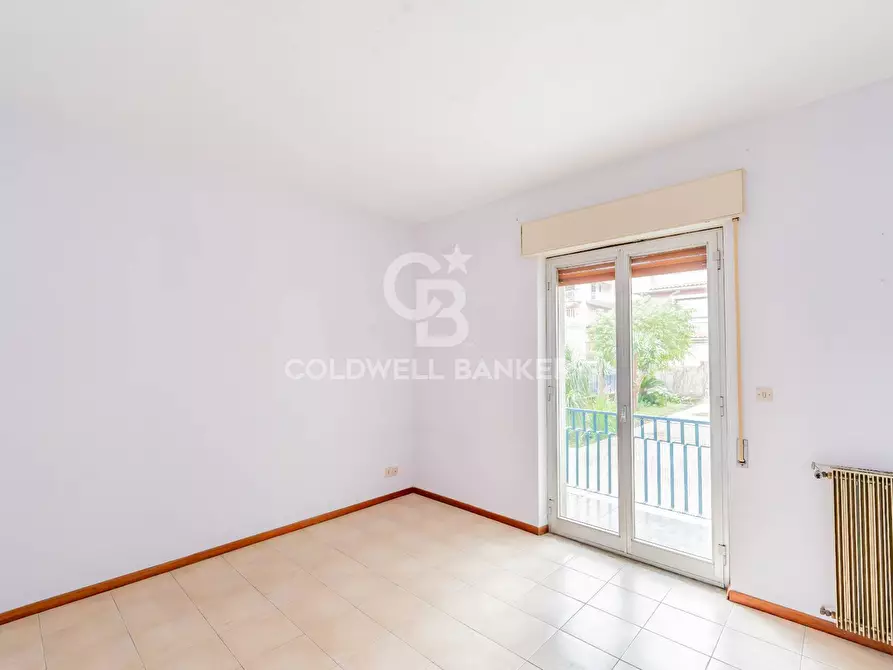 Immagine 12 di Appartamento in vendita  in Via Eugenio Montale 25 a Acireale