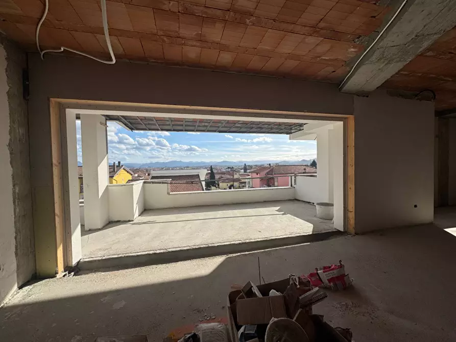 Immagine 25 di Appartamento in vendita  in Via Vela a Olbia