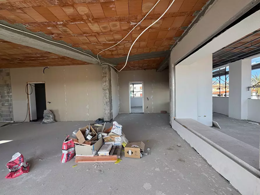 Immagine 37 di Appartamento in vendita  in Via Vela a Olbia