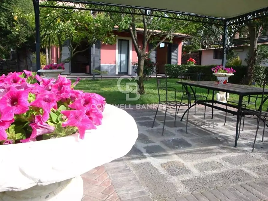 Immagine 5 di Villa in affitto  a Giarre