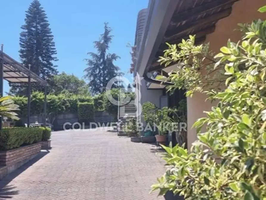 Immagine 7 di Villa in affitto  a Giarre