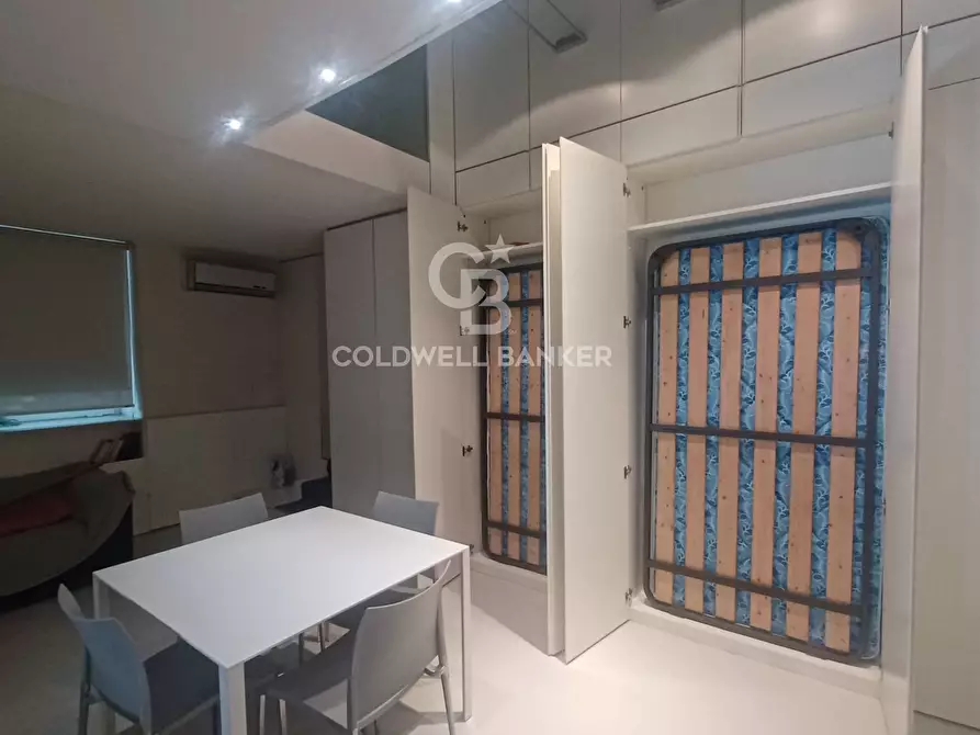 Immagine 10 di Appartamento in vendita  in cortile del granato 22 a Gravina Di Catania