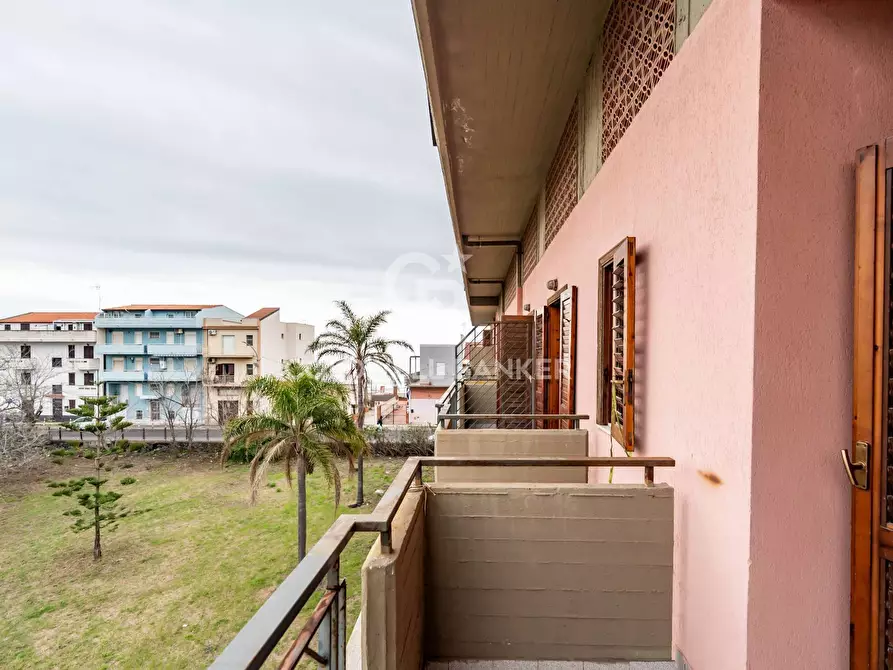 Immagine 4 di Appartamento in vendita  in via spiaggia 111 a Mascali