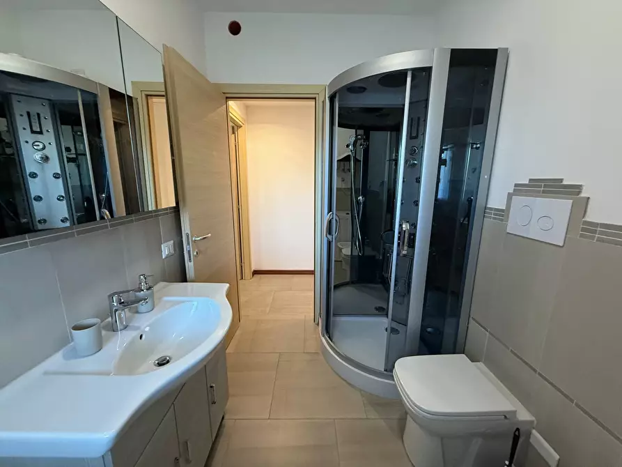 Immagine 20 di Appartamento in vendita  in Corso Umberto 183 a Olbia