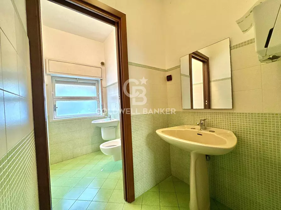 Immagine 16 di Ufficio in vendita  in Via Giovanni Pascoli 1 a Sant'agata Li Battiati