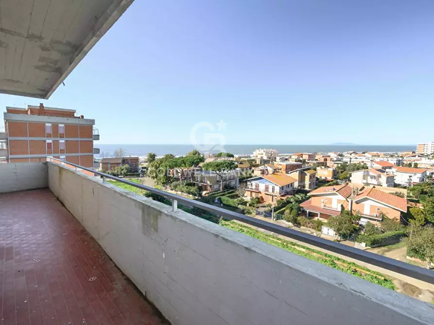 Immagine 21 di Appartamento in vendita  in Viale dei Tritoni 48 a Tarquinia