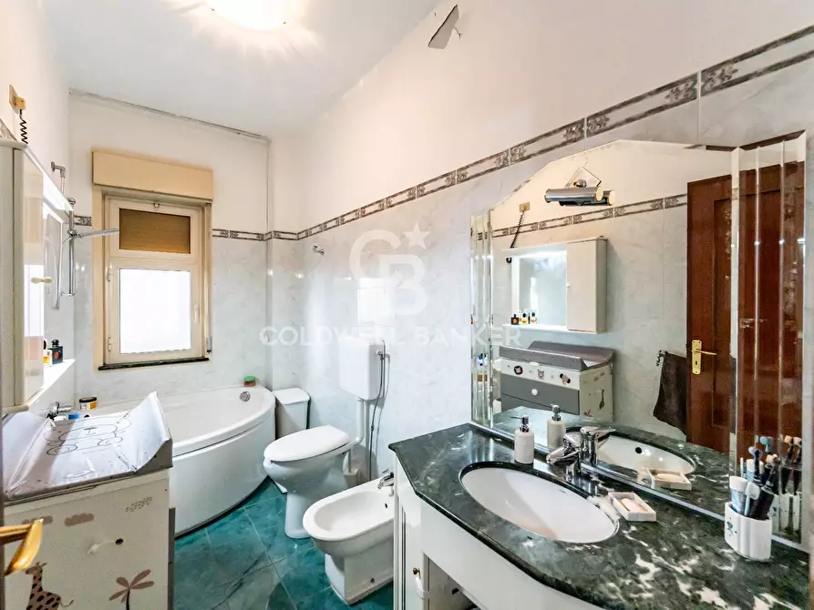 Immagine 15 di Appartamento in vendita  in Via Piemonte 28 - 30 a Acireale