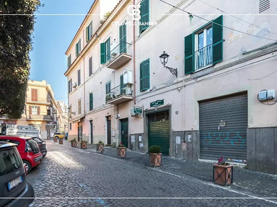 Immagine 3 di Appartamento in vendita  in Piazza Pia 21 a Albano Laziale