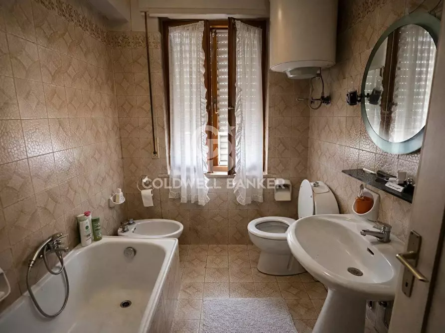 Immagine 6 di Appartamento in vendita  in Via del Vapelo a Campo Nell'elba