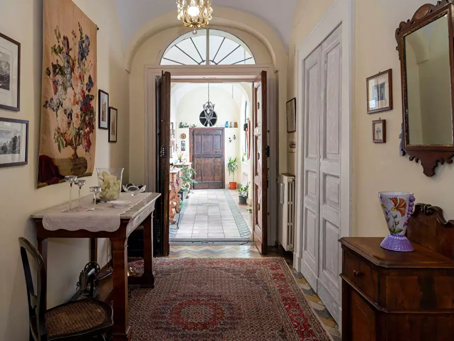 Immagine 3 di Appartamento in vendita  in Corso Umberto I 56 a Cava De' Tirreni