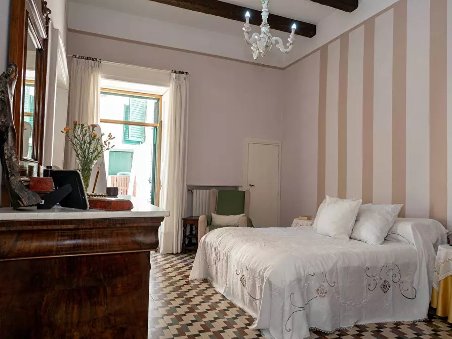 Immagine 17 di Appartamento in vendita  in Corso Umberto I 56 a Cava De' Tirreni