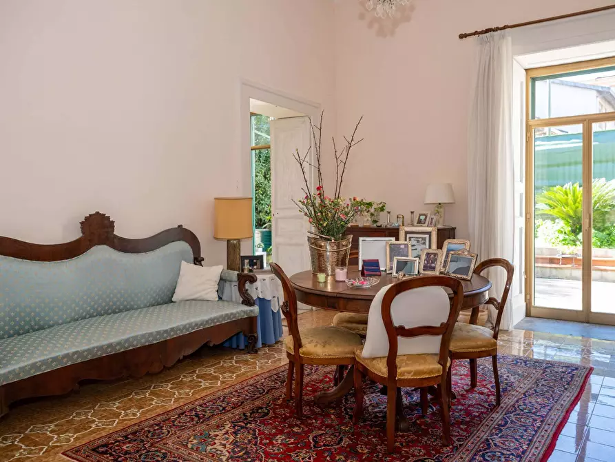 Immagine 12 di Appartamento in vendita  in Corso Umberto I 56 a Cava De' Tirreni