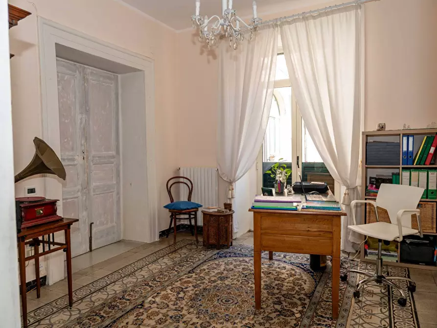 Immagine 25 di Appartamento in vendita  in Corso Umberto I 56 a Cava De' Tirreni