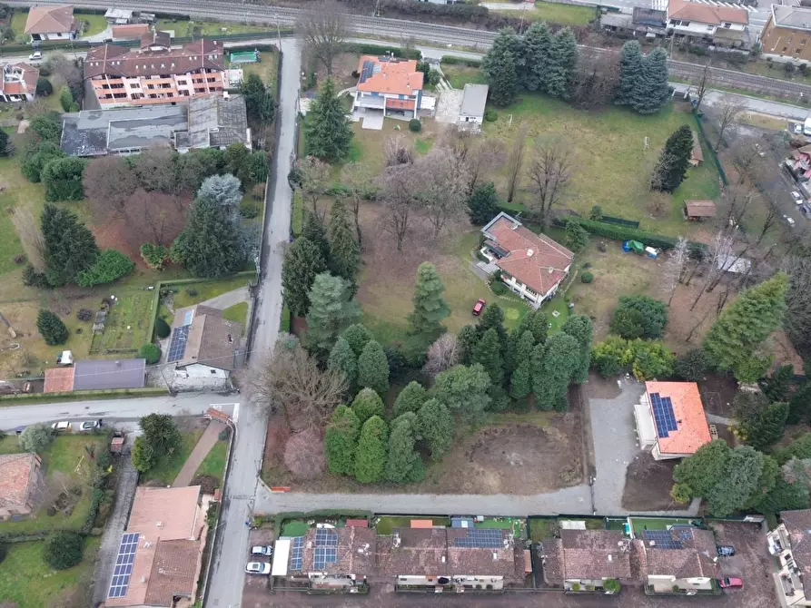 Immagine 6 di Terreno residenziale in vendita  in Via Monte Ameno 17 a Somma Lombardo