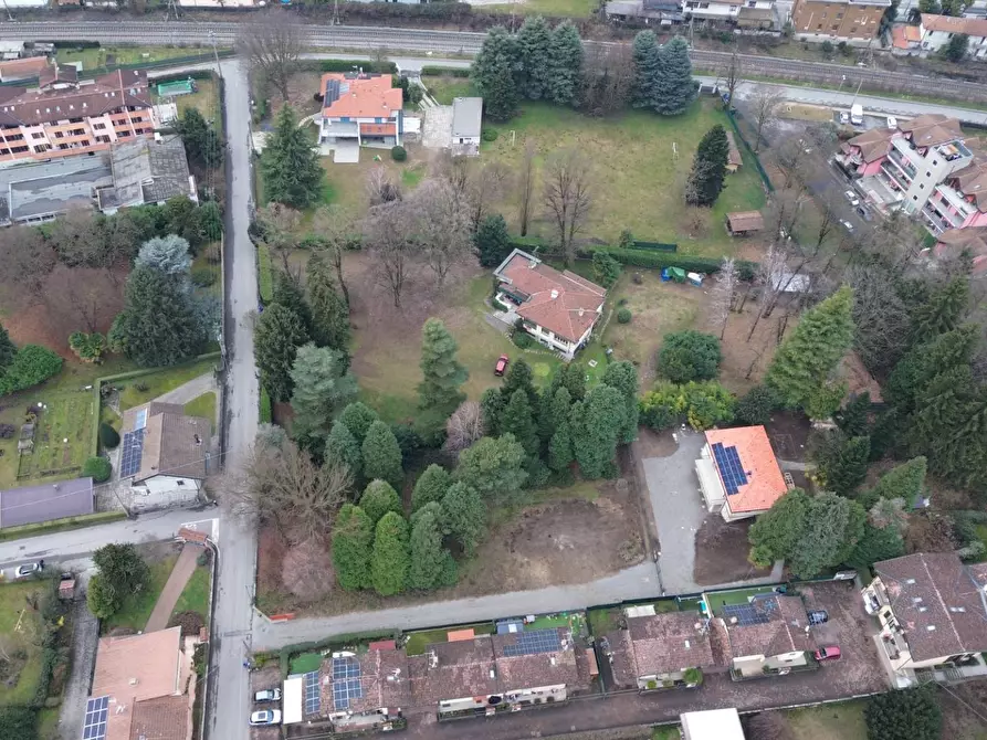 Immagine 7 di Terreno residenziale in vendita  in Via Monte Ameno 17 a Somma Lombardo