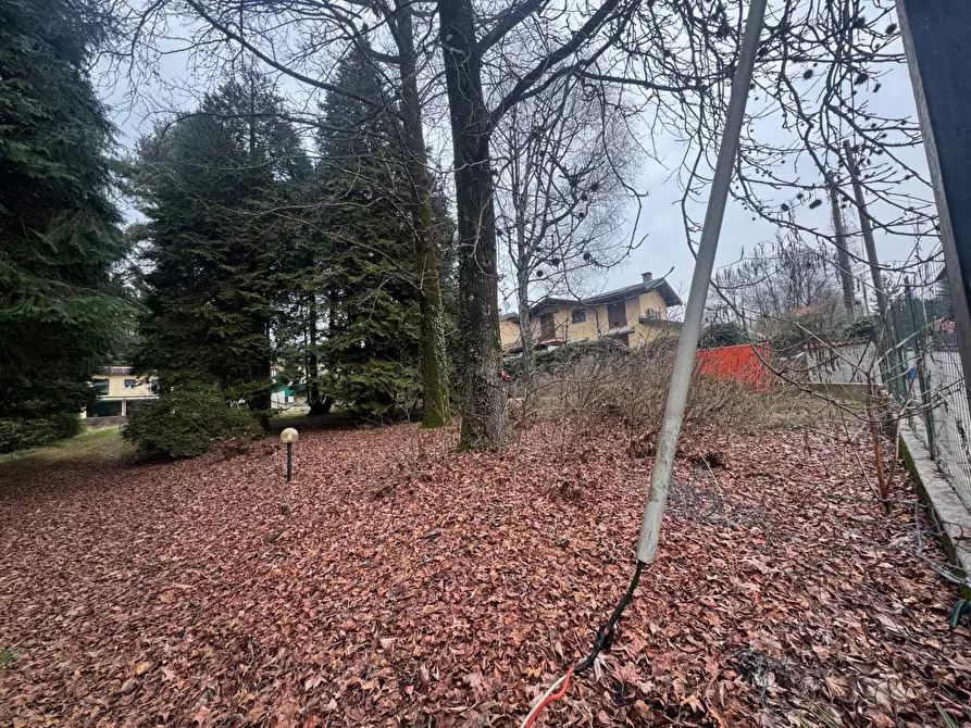 Immagine 12 di Terreno residenziale in vendita  in Via Monte Ameno 17 a Somma Lombardo