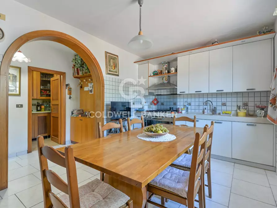 Immagine 6 di Appartamento in vendita  in Via della Costa a Campo Nell'elba