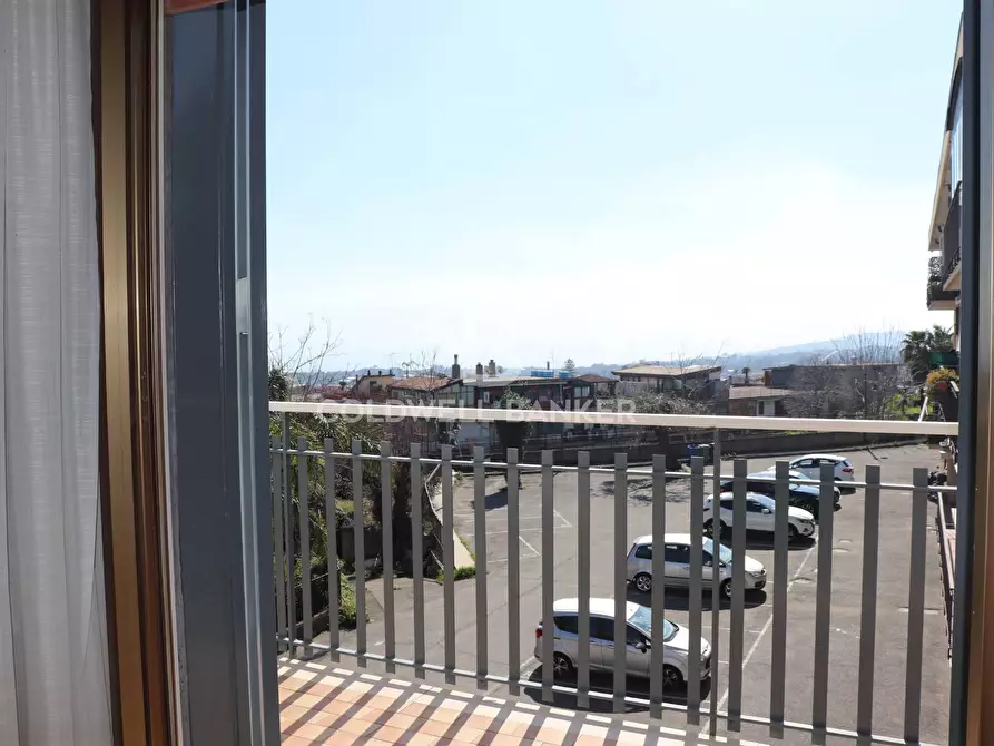 Immagine 1 di Appartamento in vendita  in Via Scale Sant'Antonio 54/A a Aci Catena