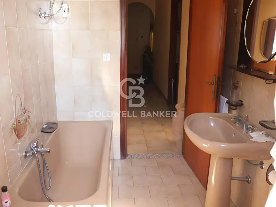 Immagine 14 di Appartamento in vendita  in Via Scale Sant'Antonio 54/A a Aci Catena