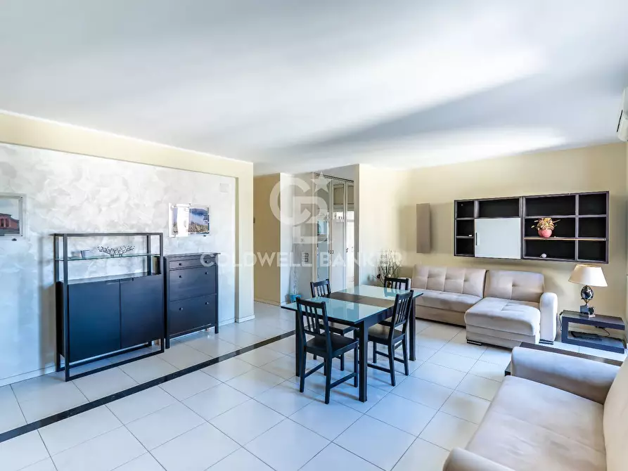 Immagine 9 di Appartamento in vendita  in Via Firenze 99 a Aci Castello